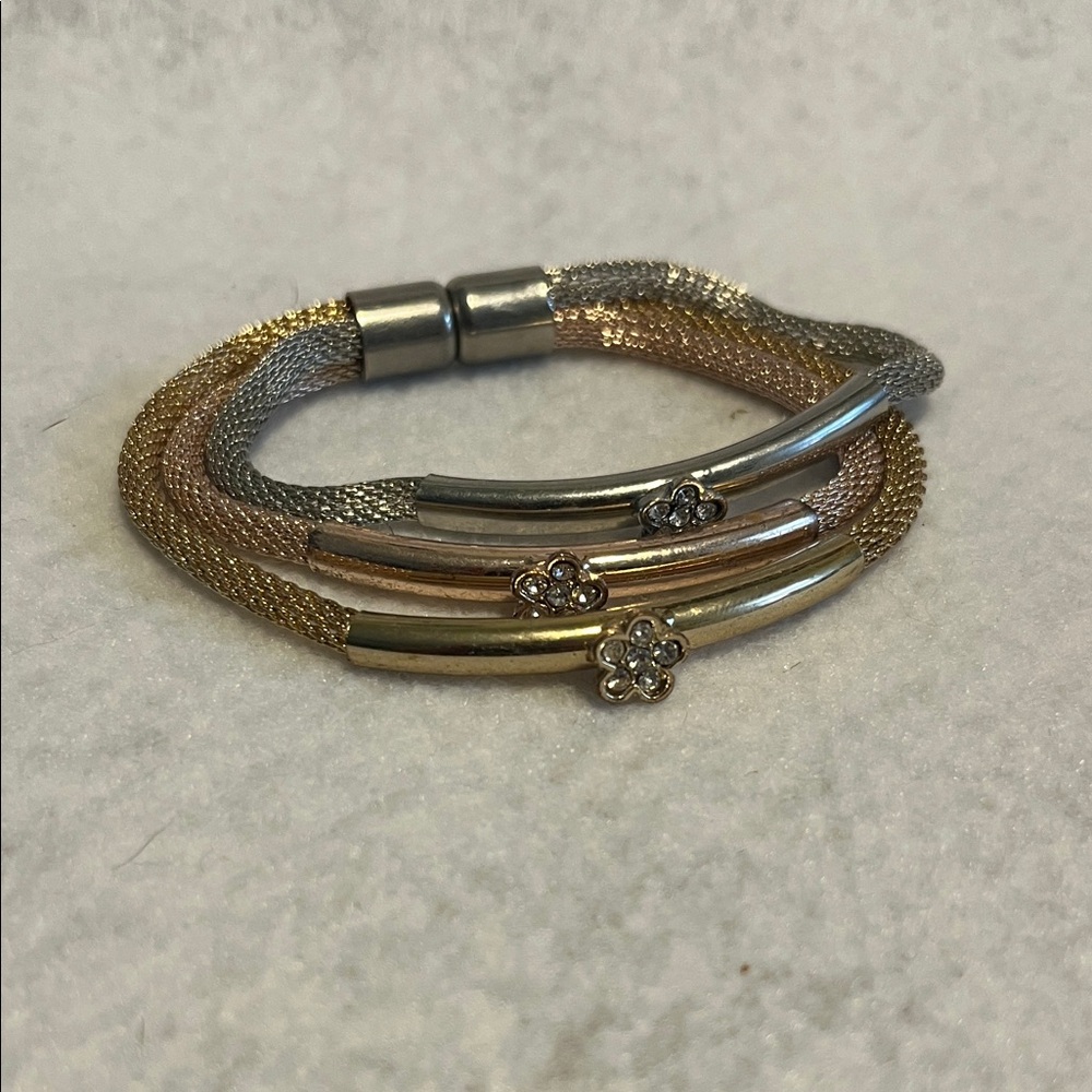 Elegant Gold and Silver Mesh Bracelet